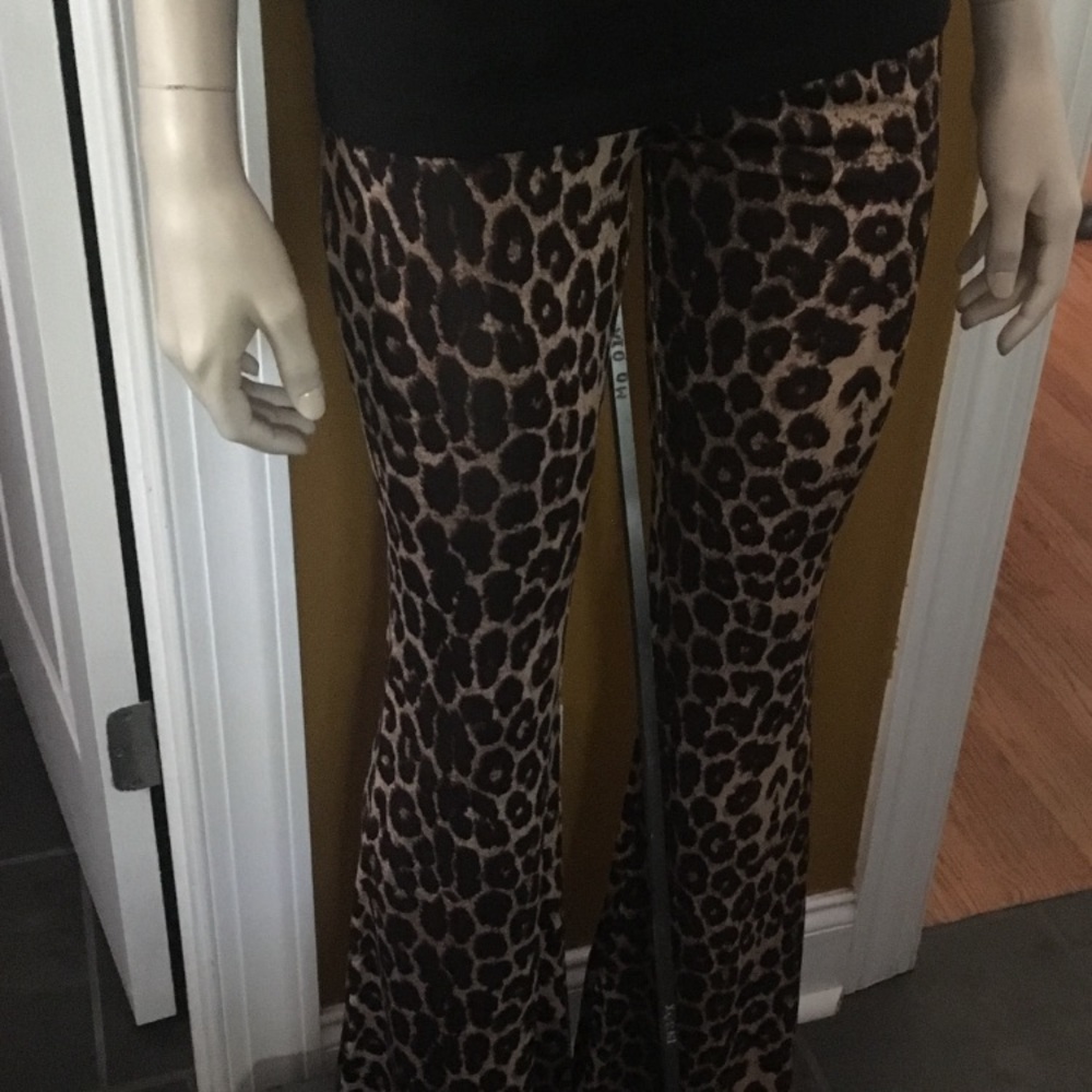 Leopard Print Pull-on Fit and Flare Pants